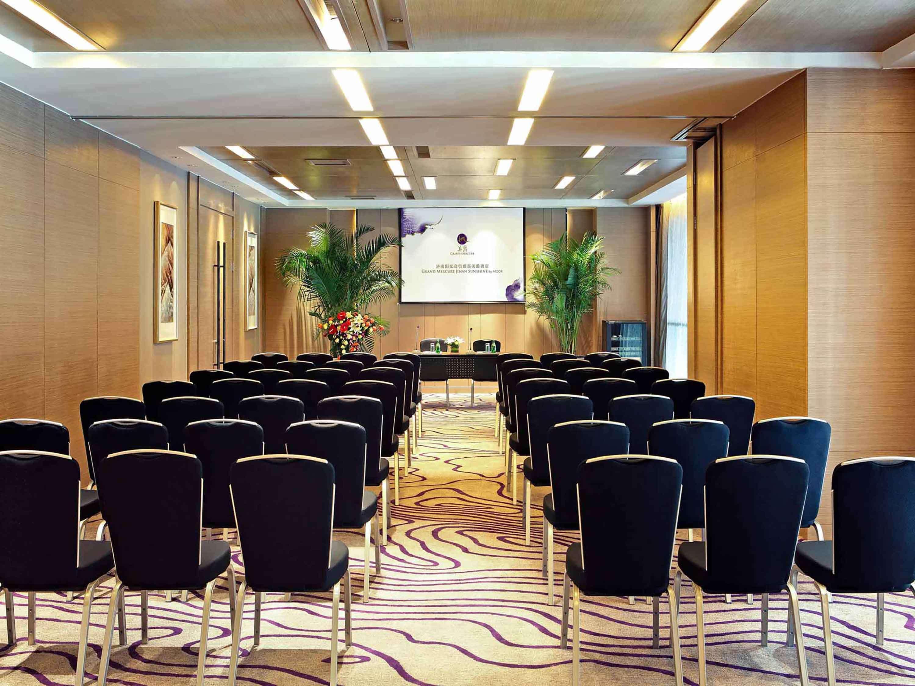 Grand Mercure Jinan Sunshine Kültér fotó